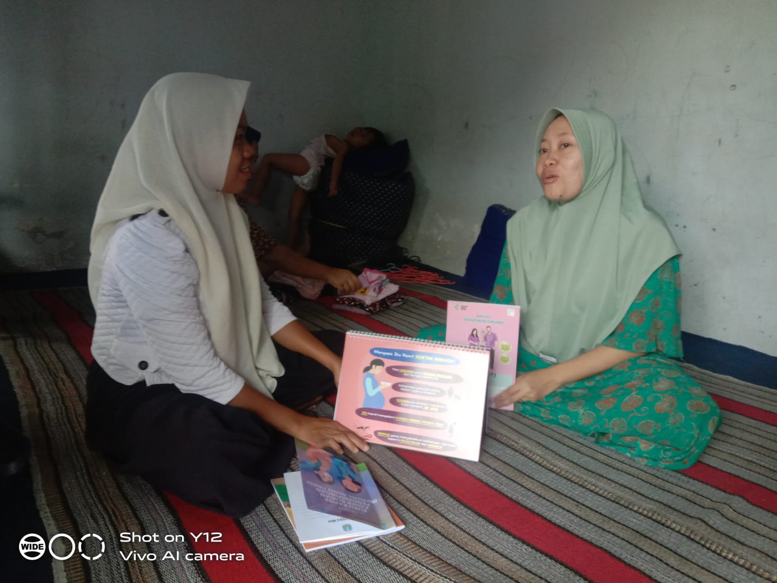 Pendampingan Tanpa Henti: Kader Pastikan Ibu Risiko Tinggi Melahirkan dengan Selamat dan Bayi Sehat